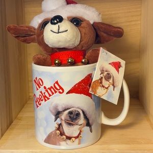 “No Peeking” HUGE mug w/happy dog with red/white Santa hat